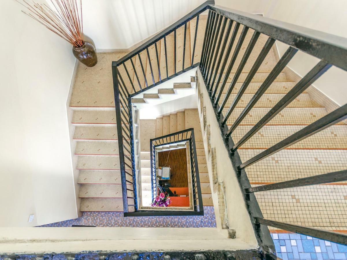 Oyo 703 Myra Hotel Mersing Dış mekan fotoğraf