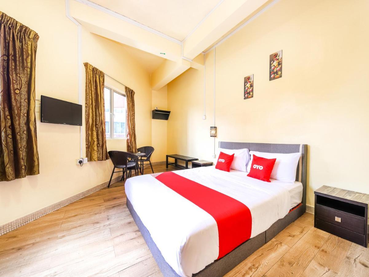 Oyo 703 Myra Hotel Mersing Dış mekan fotoğraf